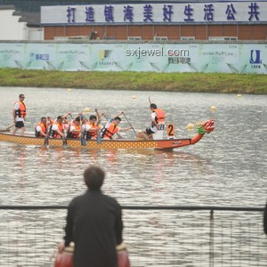 红温龙舟队：团结协作，乘风破浪的竞技之旅